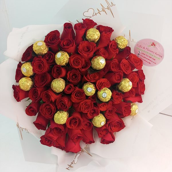 red-roses-with-ferrero-img